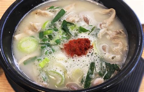  Dwaeji Gukbap: ¡Una sopa reconfortante que calienta el alma y alimenta el cuerpo!